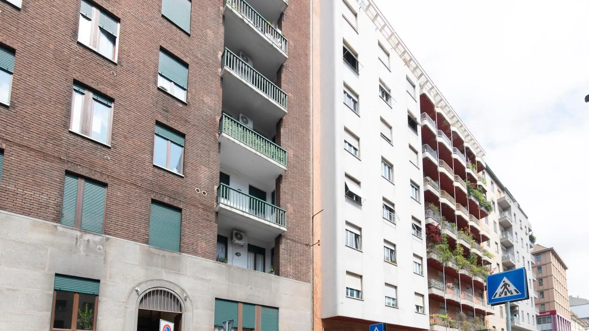 Modern & Stylish Near Isola & Central Station Milan 0*,  Italy